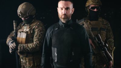 Illustration of Agents Play Nice, Ad Tech Does Not; The Cool Kids Click