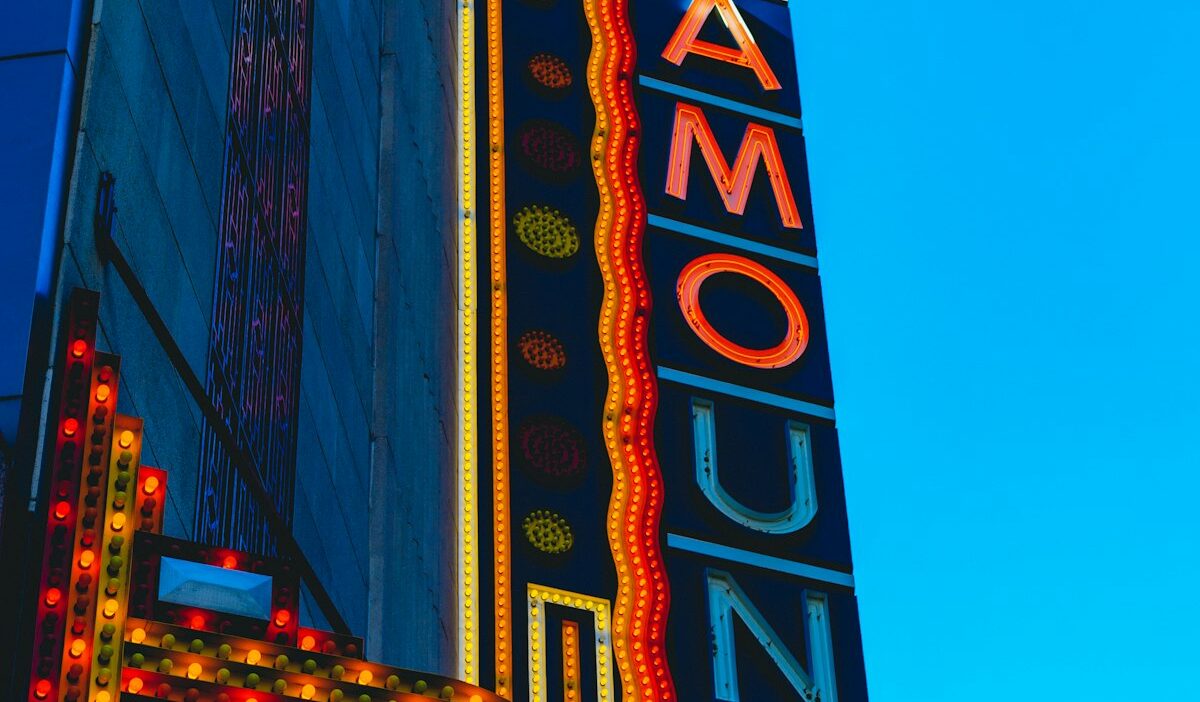 Illustration of Paramount’s Upfront Pitch Is About Three Things